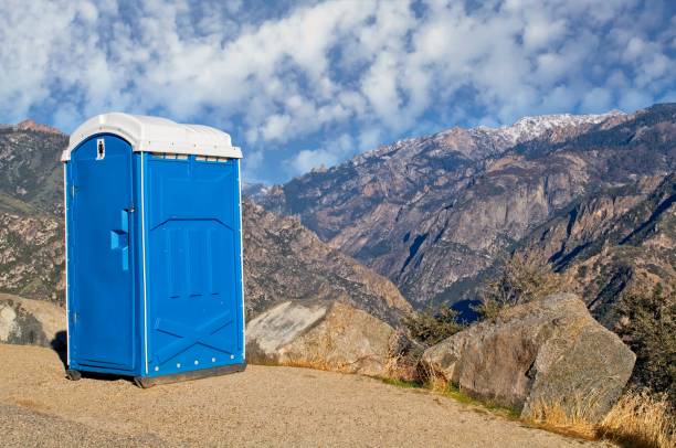 Best Portable toilet rental cost  in Evansville, WI